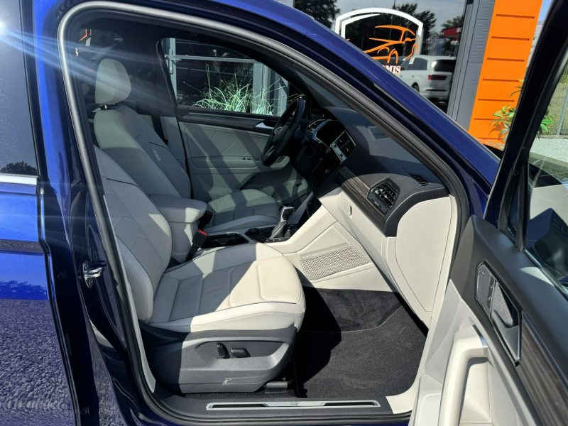 Volkswagen Tiguan R-Line, Kamera 360, Podgrzewane wentylowane fotele, Panorama, Fender II (2016-2024)