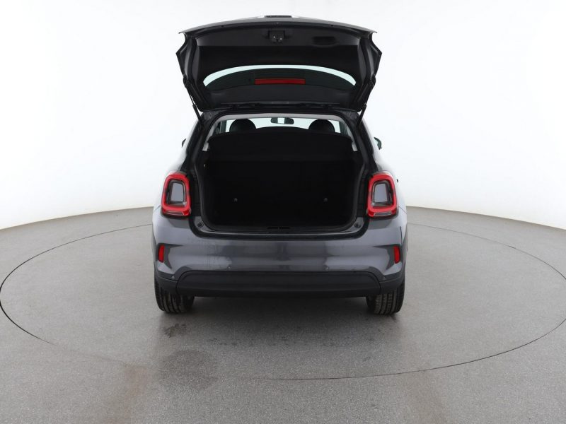 Fiat 500x Navi klima auto półskóra czujniki parkowania