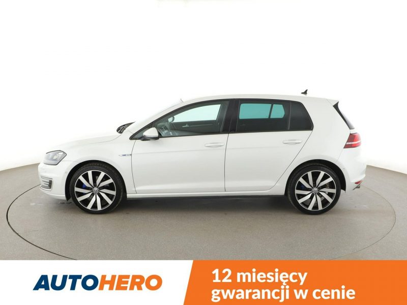 Volkswagen Golf PHEV bi-xenon navi klima auto grzane fotele czujniki parkowania VII (2012-)