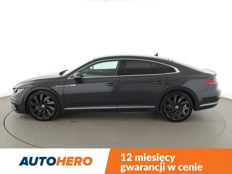 Volkswagen Arteon 4x4 DSG matrix LED virtual cocpit skóra/alcantara navi kamera
