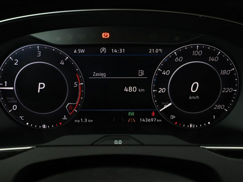 Volkswagen Arteon 4x4 DSG matrix LED virtual cocpit skóra/alcantara navi kamera