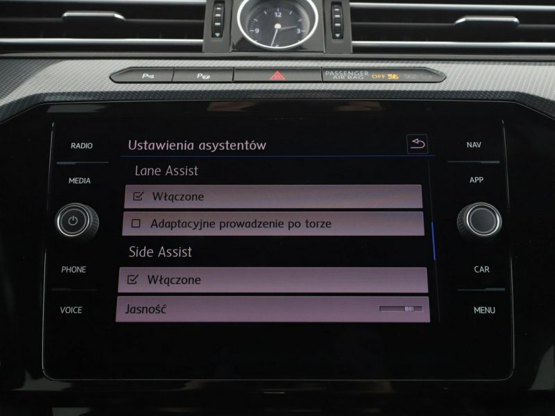Volkswagen Arteon 4x4 DSG matrix LED virtual cocpit skóra/alcantara navi kamera