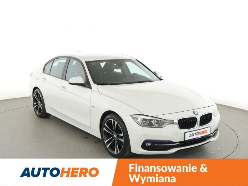 BMW 320 FULL LED klima auto grzane fotele harman/kardon hak PDC F30/F31 (2012-)