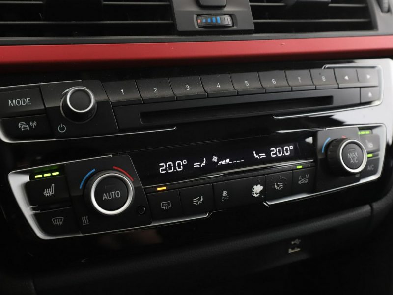 BMW 320 FULL LED klima auto grzane fotele harman/kardon hak PDC F30/F31 (2012-)