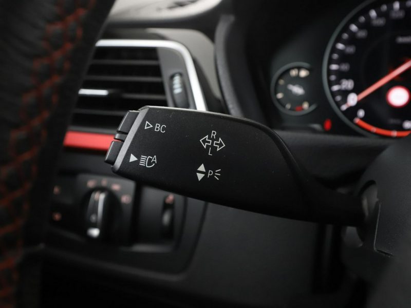BMW 320 FULL LED klima auto grzane fotele harman/kardon hak PDC F30/F31 (2012-)