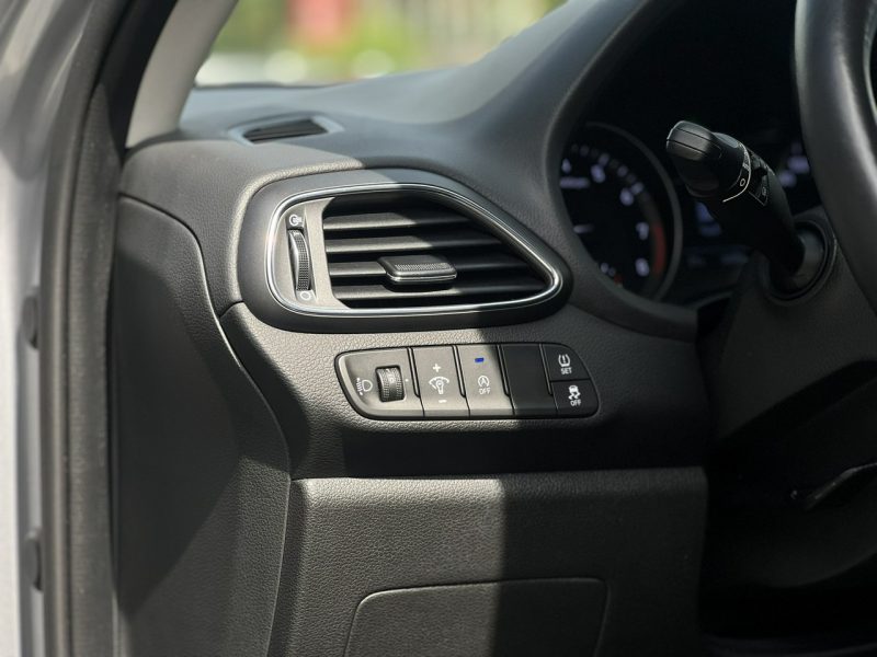 Hyundai i30 Salon Polska Poleasingowy I właściciel Serwis ASO VAT 23% Bezwypadkowy III (2017-)