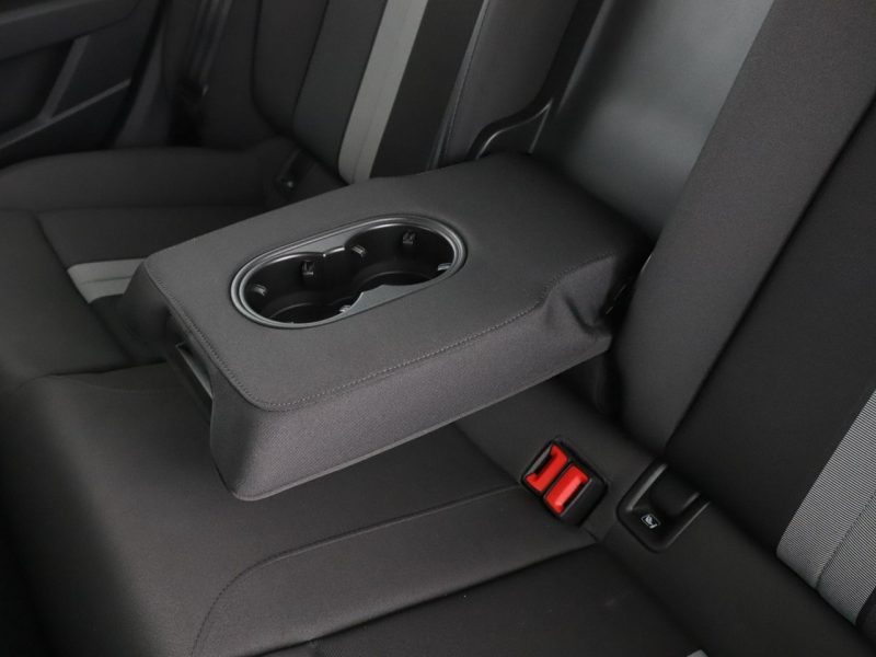 Audi A3 lift S-Tronic full LED klima auto navi virtual cocpit czujniki parkowa 8Y