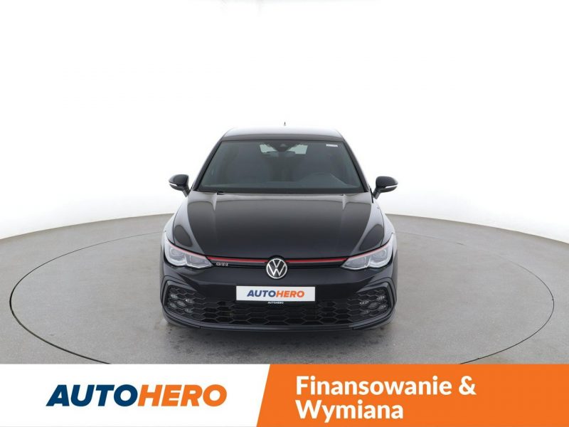 Volkswagen Golf VIII (2020-)