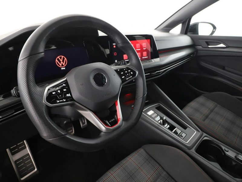 Volkswagen Golf VIII (2020-)