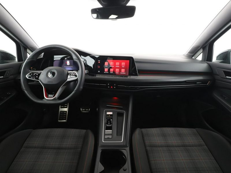 Volkswagen Golf VIII (2020-)