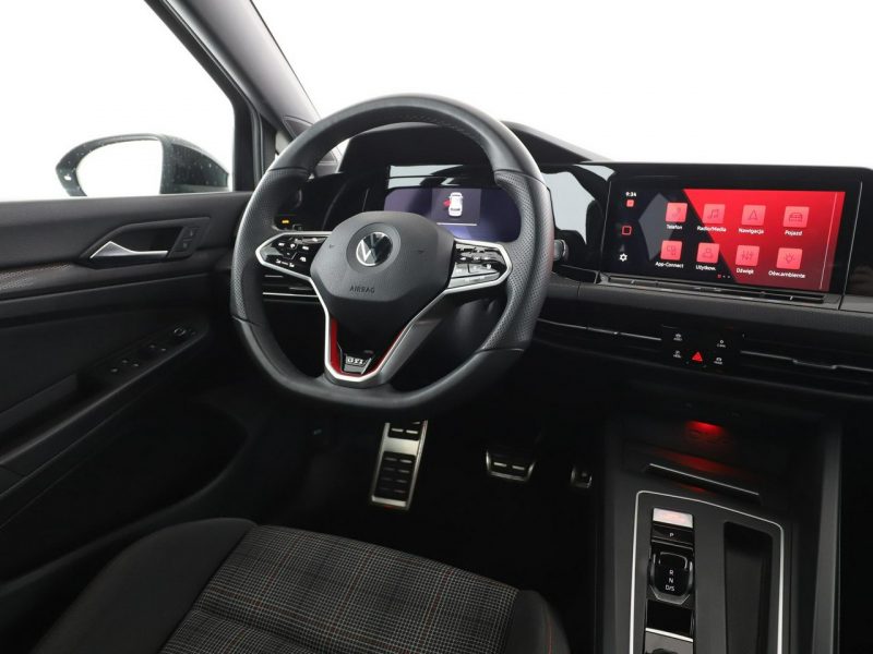 Volkswagen Golf VIII (2020-)