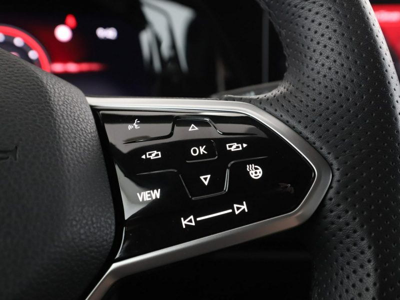 Volkswagen Golf VIII (2020-)