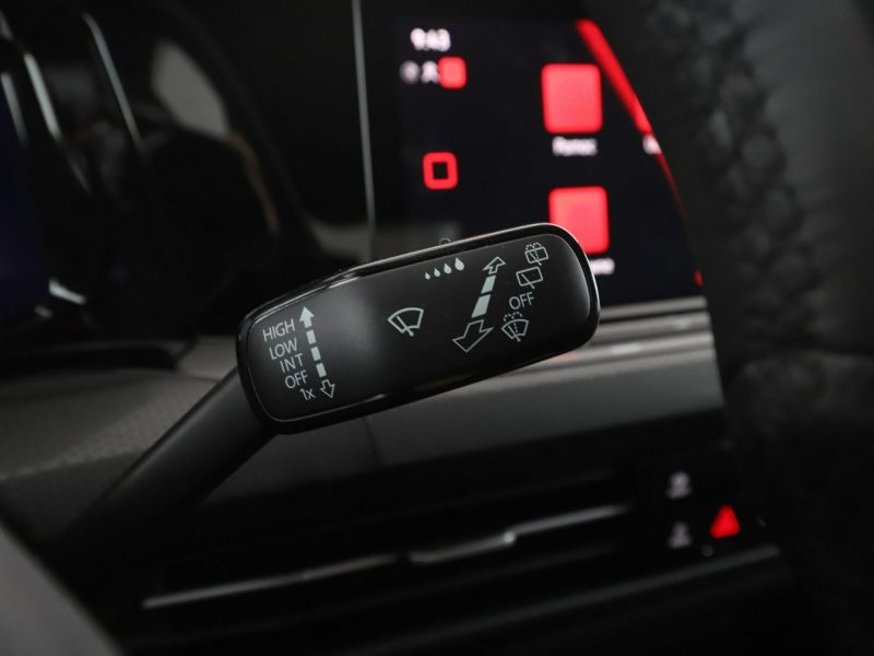 Volkswagen Golf VIII (2020-)