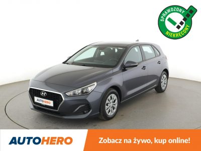 Hyundai i30 Navi klimatyzacja kamera i czujniki parkowania grzane fotele III (2017-)