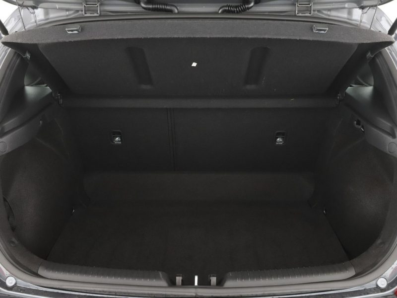 Hyundai i30 Navi klimatyzacja kamera i czujniki parkowania grzane fotele III (2017-)