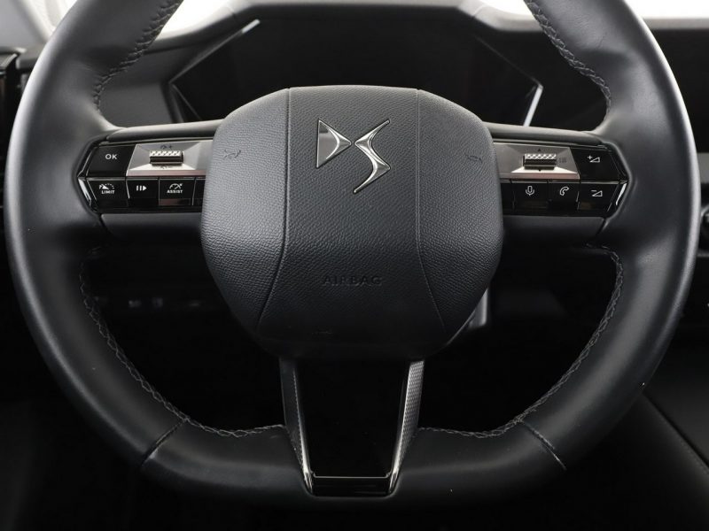 DS Automobiles DS 4 FV23 1.6 E-Tense Hybrid Bastille Klimatyzacja Tempomat Navi ParkAssist II (2021-)