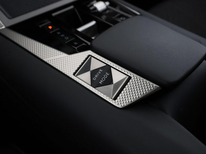 DS Automobiles DS 4 FV23 1.6 E-Tense Hybrid Bastille Klimatyzacja Tempomat Navi ParkAssist II (2021-)