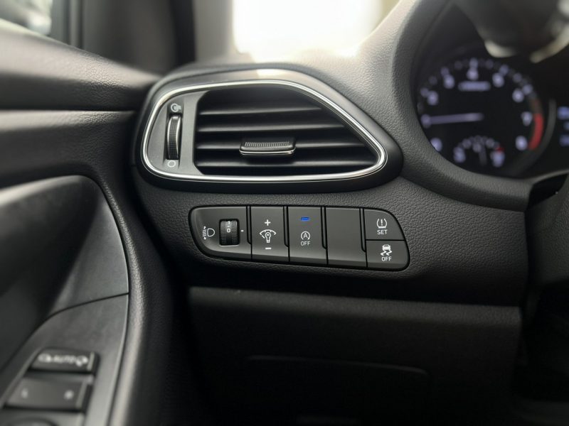 Hyundai i30 Salon Polska Poleasingowy I właściciel Serwis ASO VAT 23% Bezwypadkowy III (2017-)