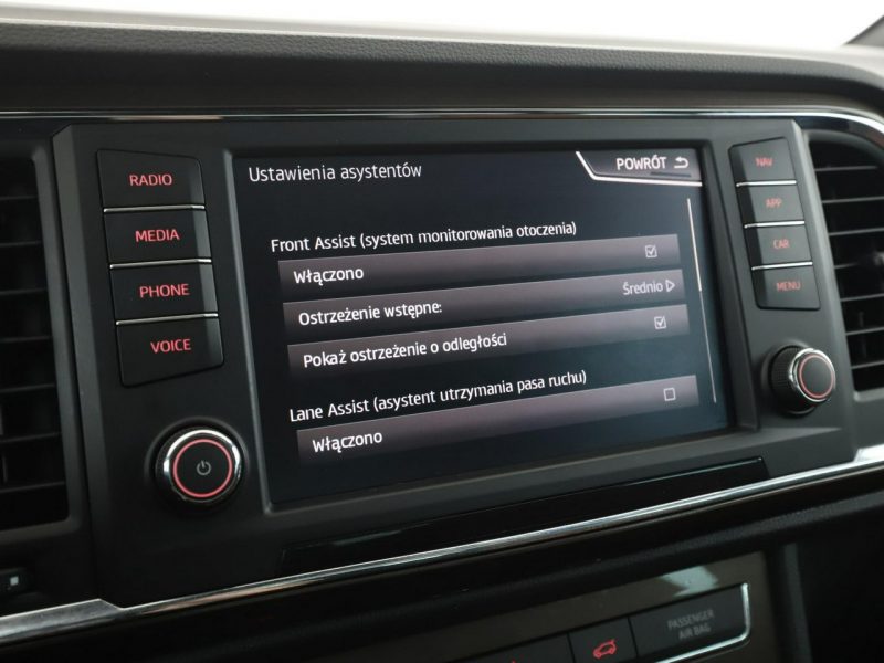 Seat Ateca Xcellence automat virtual alcantara panorama climatronic kamera navi
