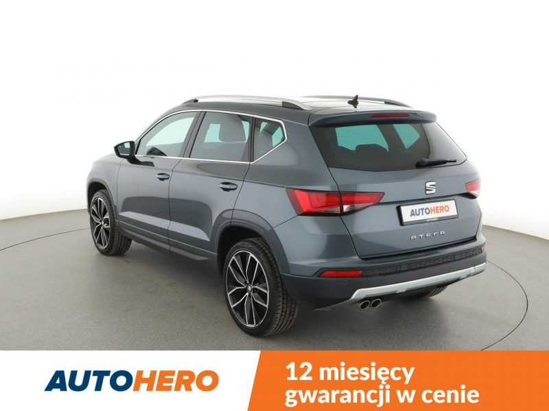 Seat Ateca Xcellence automat virtual alcantara panorama climatronic kamera navi