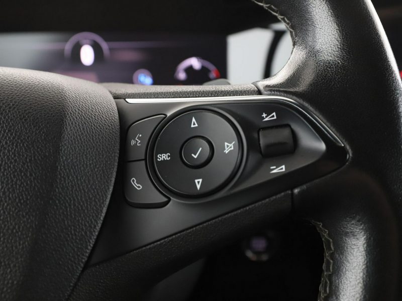Opel Mokka 1.2T Ultimate Automat Navi Tempomat Grzane Fotele ParkAssist Kamera II (2020-)