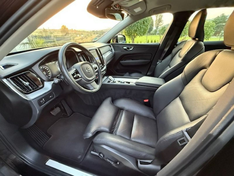 Volvo XC 60 AWD,B4 197PS, INSCRIPTION, PNEUMATYKA, KAMERA, SUPER STAN, GWARANCJA! II (2017-)