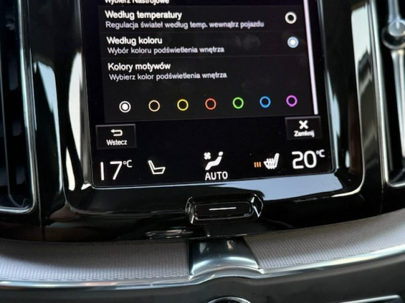 Volvo XC 60 AWD,B4 197PS, INSCRIPTION, PNEUMATYKA, KAMERA, SUPER STAN, GWARANCJA! II (2017-)