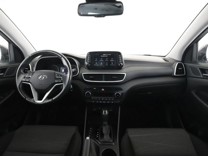 Hyundai Tucson navi klima auto kamera i czujniki parkowania grzane fotele III (2015-2020)