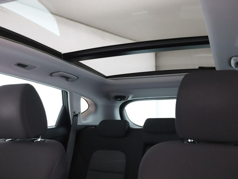 Hyundai Tucson navi klima auto kamera i czujniki parkowania grzane fotele III (2015-2020)