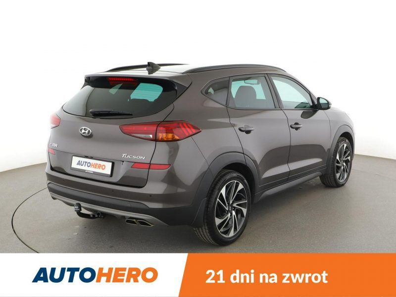 Hyundai Tucson navi klima auto kamera i czujniki parkowania grzane fotele III (2015-2020)