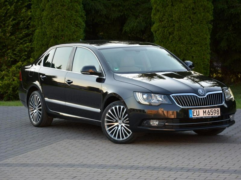 Škoda Superb Lift L&K 4x4 Skóry Bi-Xenon Ledy Duża Navi Kamera El.Fotele Webasto II (2008-2015)