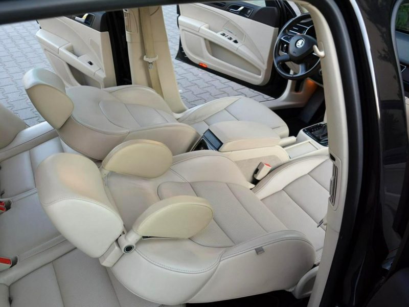 Škoda Superb Lift L&K 4x4 Skóry Bi-Xenon Ledy Duża Navi Kamera El.Fotele Webasto II (2008-2015)