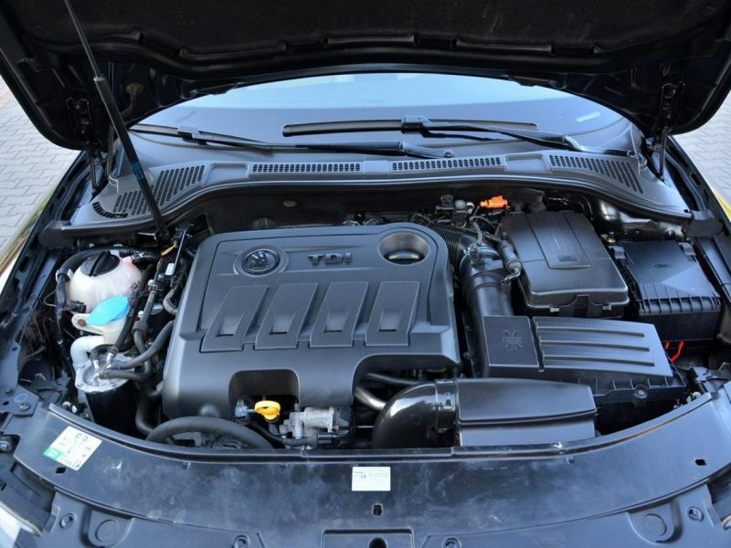 Škoda Superb Lift L&K 4x4 Skóry Bi-Xenon Ledy Duża Navi Kamera El.Fotele Webasto II (2008-2015)