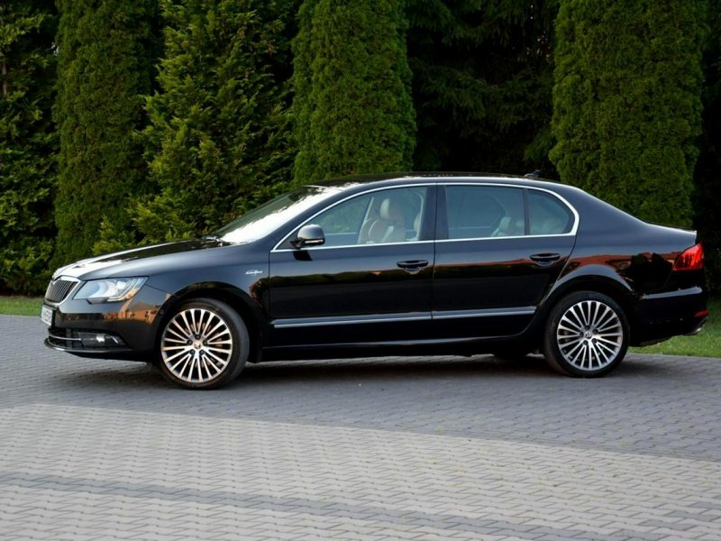 Škoda Superb Lift L&K 4x4 Skóry Bi-Xenon Ledy Duża Navi Kamera El.Fotele Webasto II (2008-2015)