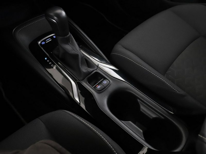 Toyota Corolla Design navi kamera LED ACC grzane fotele E21 (2019-)
