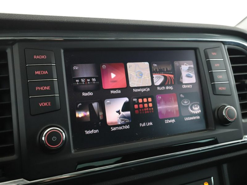 Seat Ateca navi klima auto kamera i czujniki parkowania