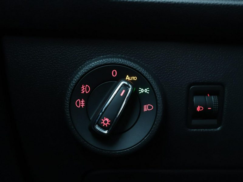 Seat Ateca navi klima auto kamera i czujniki parkowania