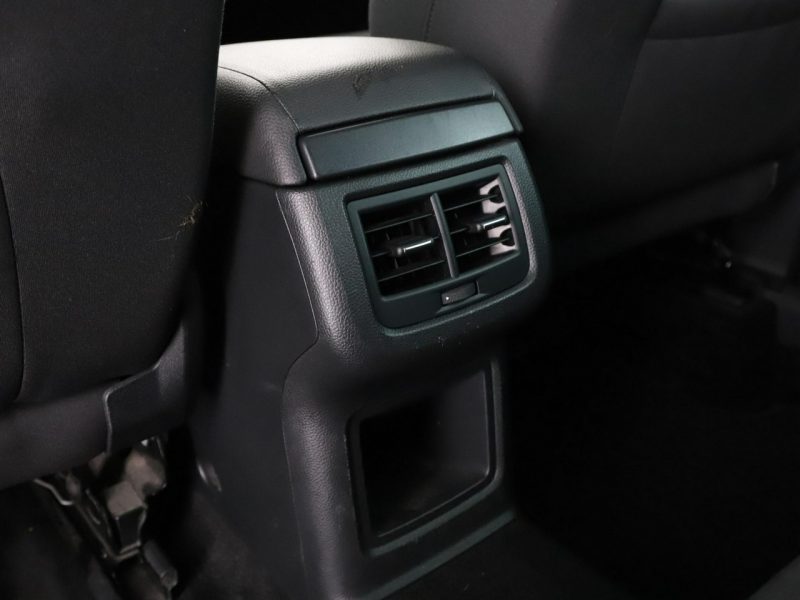 Seat Ateca navi klima auto kamera i czujniki parkowania