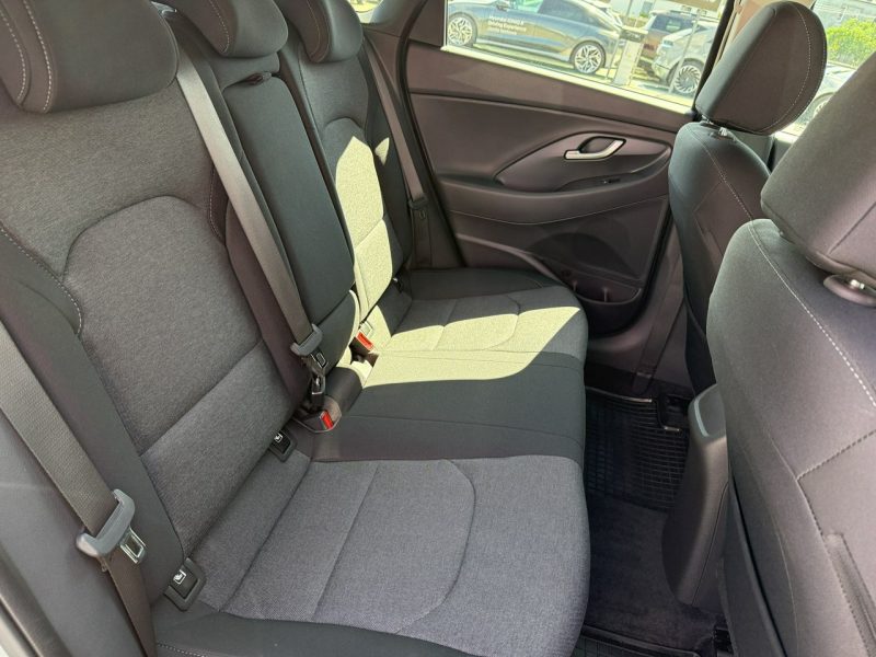 Hyundai i30 1.5 T-GDI 160KM 6MT Smart+ LED Android Auto Kamera III (2017-)