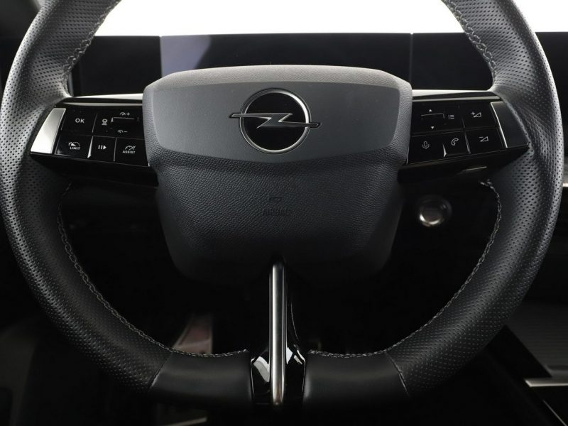 Opel Astra FV23% full LED navi virtual cocpit klima auto kamery grzane fotele L (2021-)
