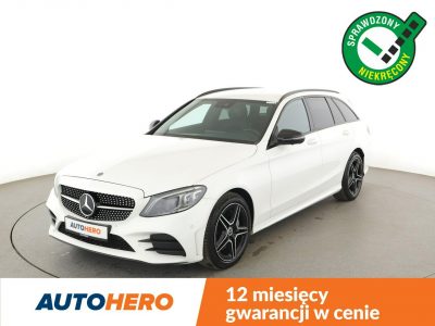 Mercedes C 300 4x4 automat multibeam LED skóra/alcantara virtual cocpit navi kamery W205 (2014-2021)