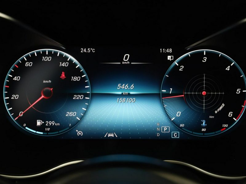 Mercedes C 300 4x4 automat multibeam LED skóra/alcantara virtual cocpit navi kamery W205 (2014-2021)