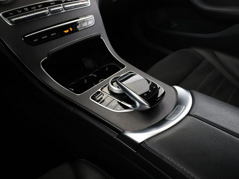 Mercedes C 300 4x4 automat multibeam LED skóra/alcantara virtual cocpit navi kamery W205 (2014-2021)