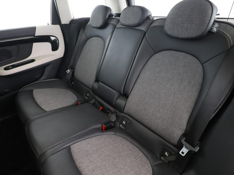 Mini Countryman PHEV 4x4 full LED navi półskóra panorama kamera i czujniki parkowania