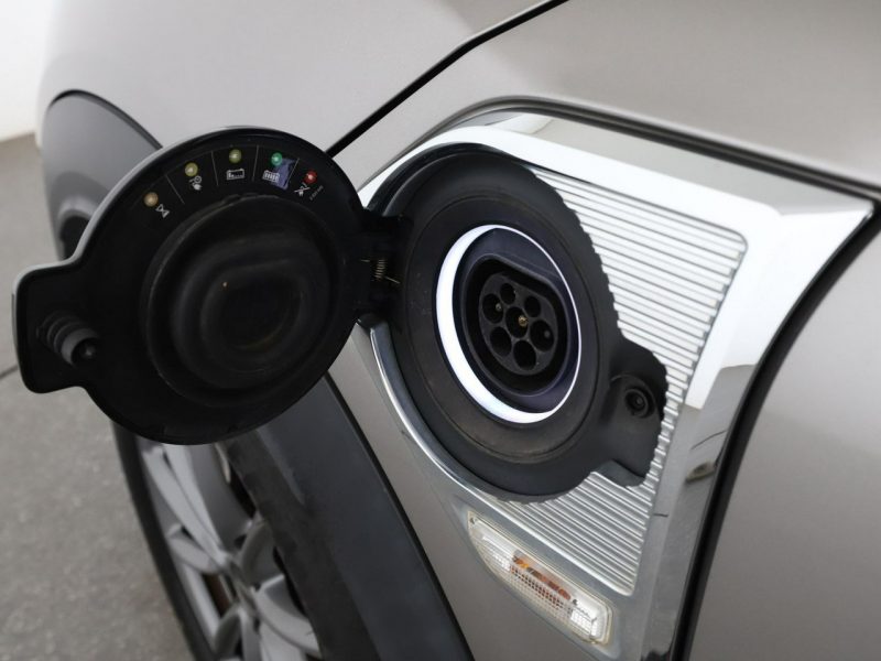 Mini Countryman PHEV 4x4 full LED navi półskóra panorama kamera i czujniki parkowania