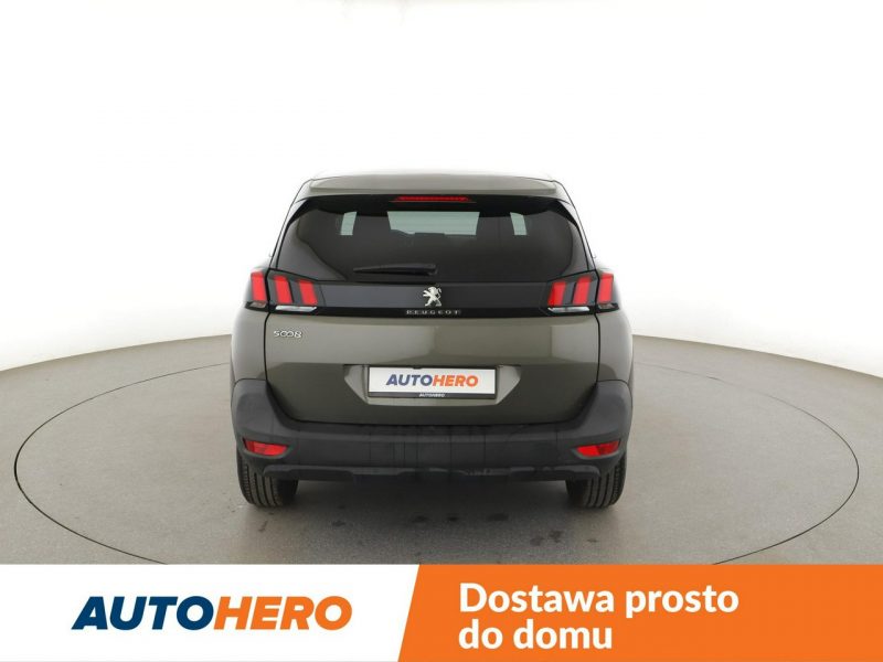Peugeot 5008 automat virtual cocpit navi klima auto czujniki parkowania II (2017-)