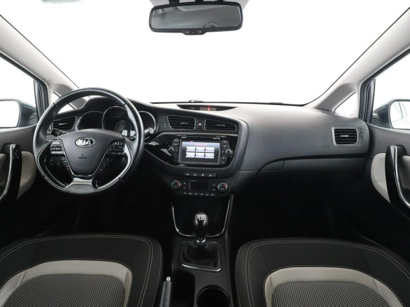 Kia Cee'd Dream-Team grzane fotele navi kamera tempomat klima-auto II (2012-)