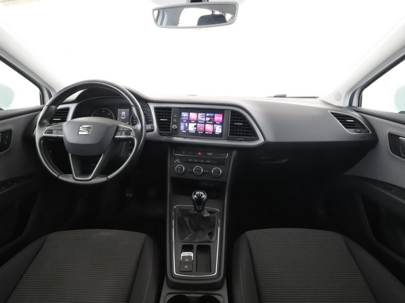 Seat Leon full LED klima auto navi kamera i czujniki parkowania IV (2020 - )