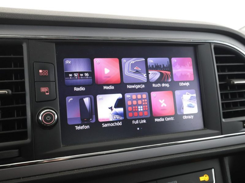 Seat Leon full LED klima auto navi kamera i czujniki parkowania IV (2020 - )
