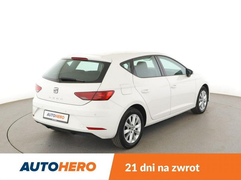 Seat Leon full LED klima auto navi kamera i czujniki parkowania IV (2020 - )